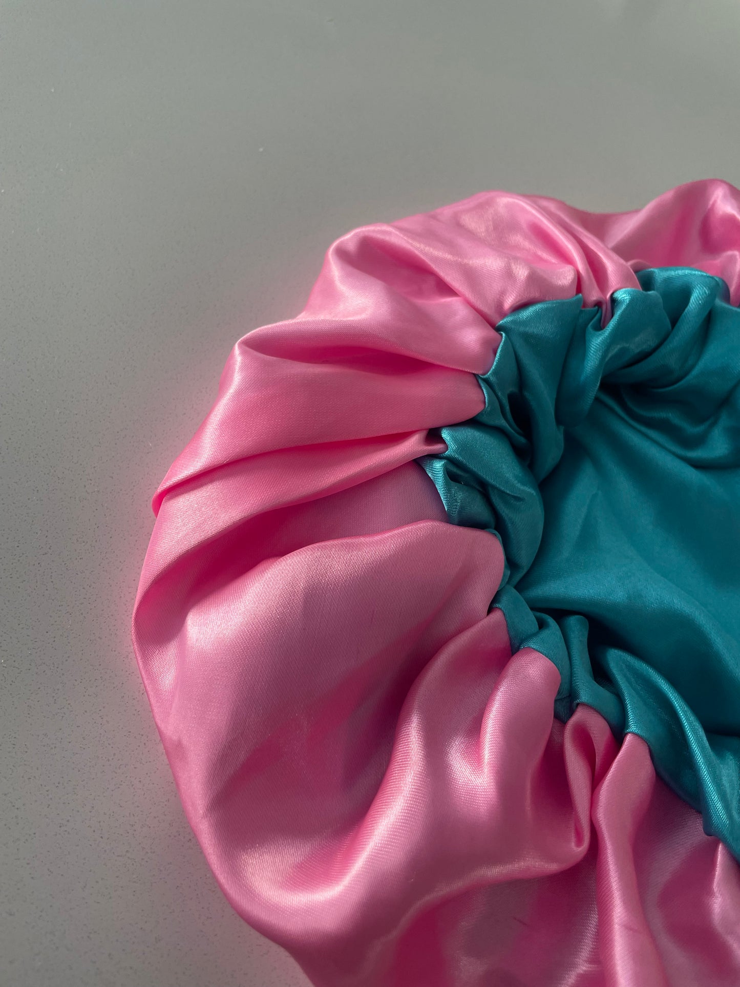 Luxury handmade bonnet (MALIBU)
