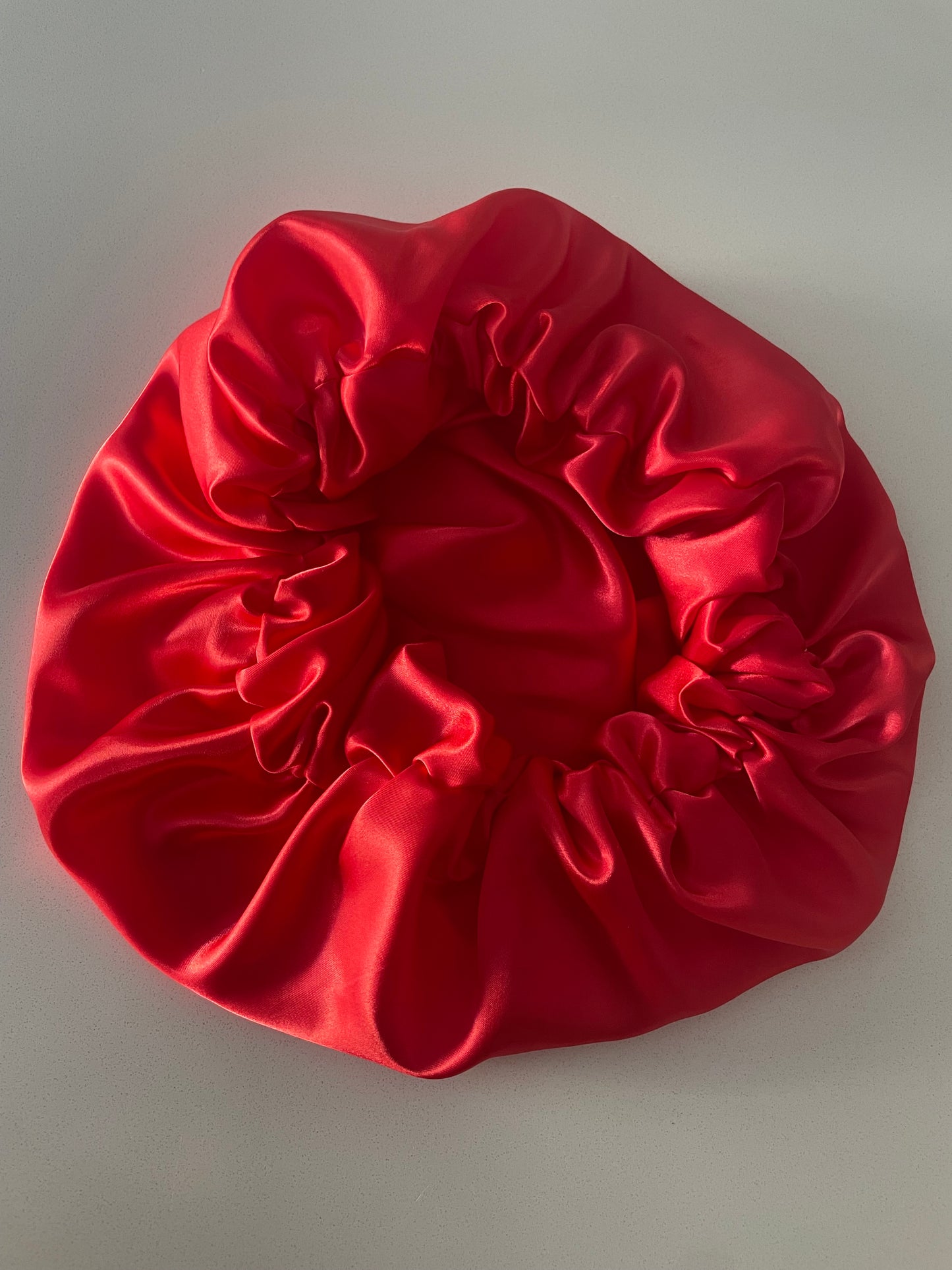 Luxury Handmade Bonnet (ROJO)