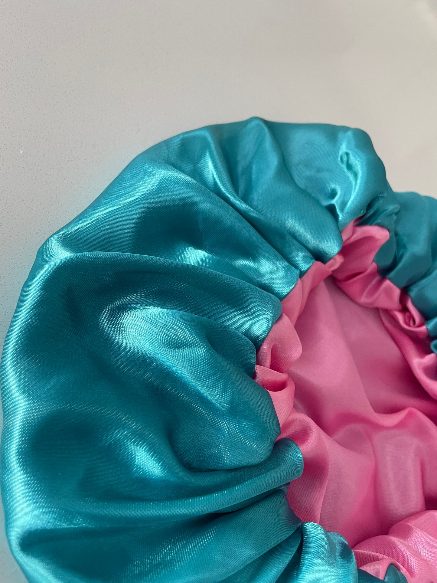Luxury handmade bonnet (MALIBU)