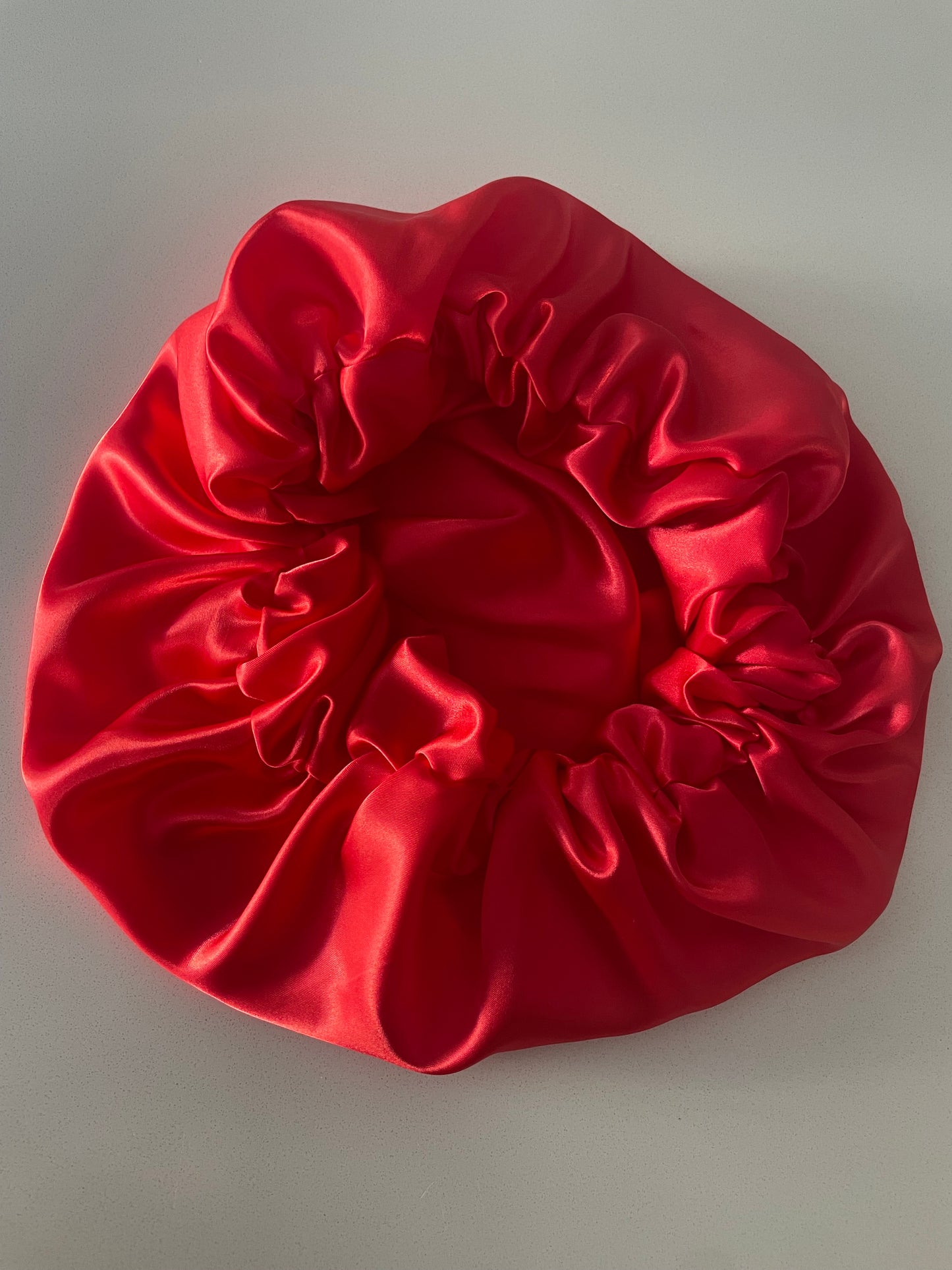 Luxury Handmade Bonnet (ROJO)